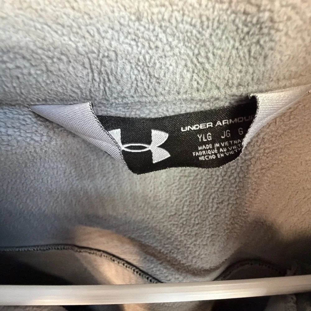 Under Armour see photos